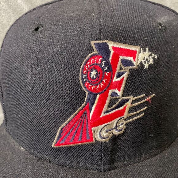 Vintage Round Rock Express MILB New Era fitted 7 1/4 Black/Red patch Cap Hat USA - Picture 7 of 8